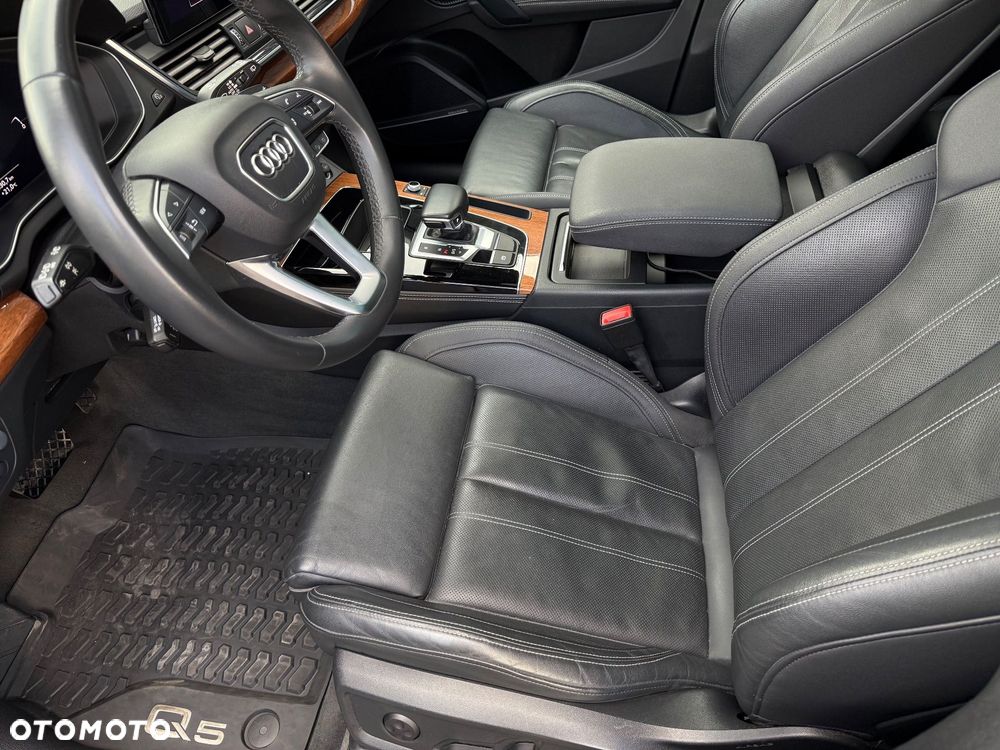 Audi Q5 45 TFSI quattro S tronic S line - 28