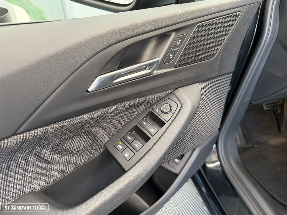 BMW 225xe Active Tourer e xDrive - 20