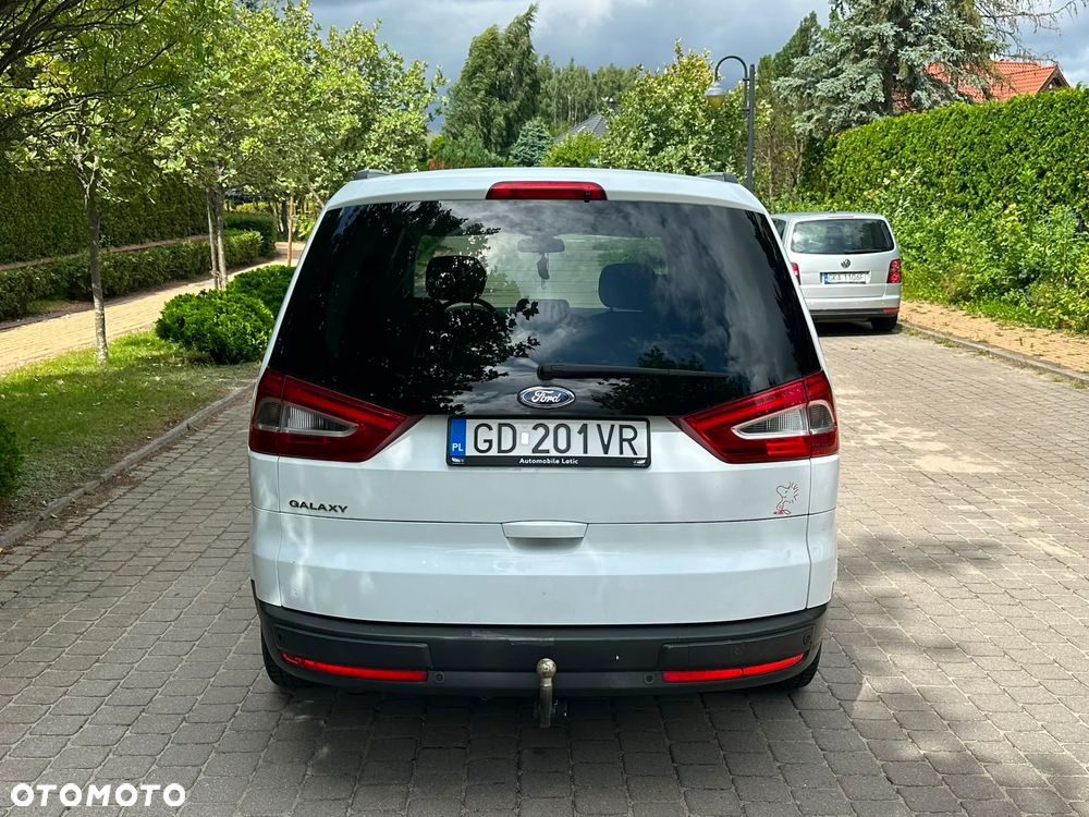 Ford Galaxy 2.0 Ambiente - 5