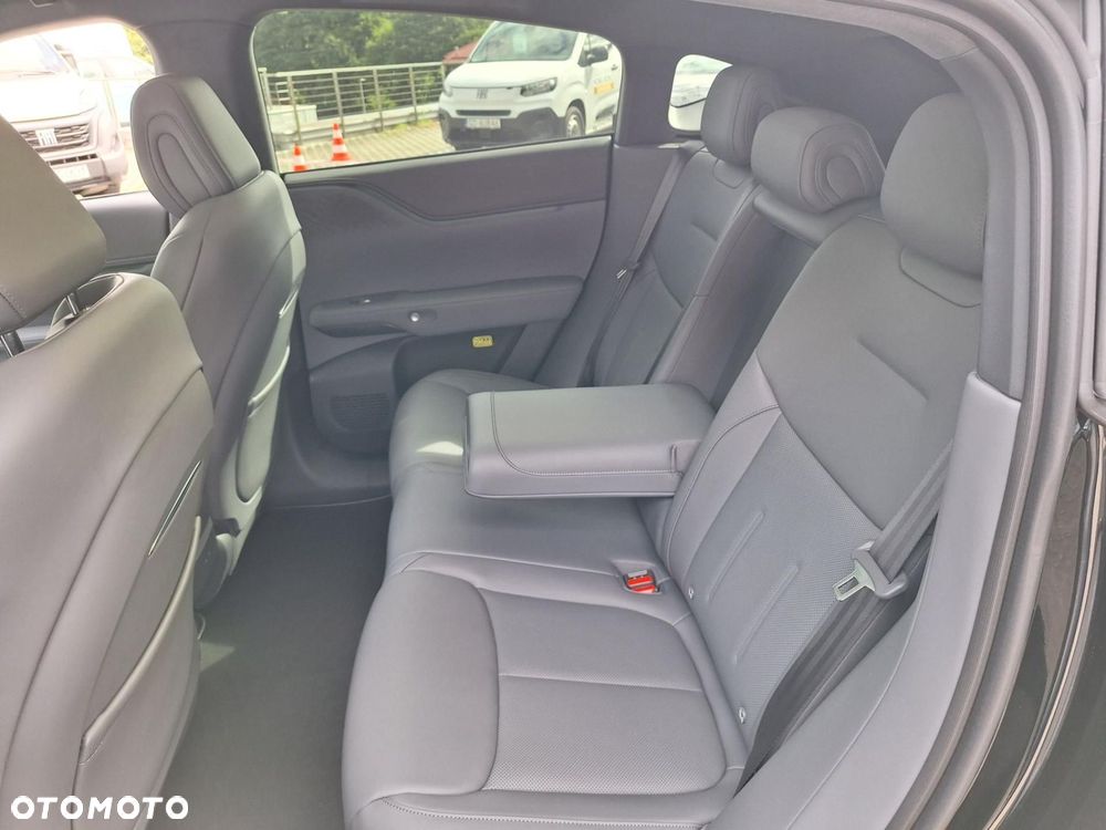 XPeng G6 80.8 kWh AWD Performance PRO - 8
