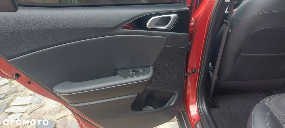 Kia XCeed 1.6 CRDi PLATINUM EDITION - 29