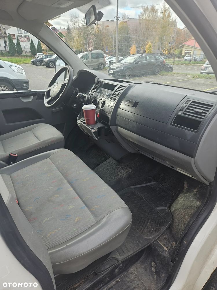 Volkswagen Transporter T5 - 8