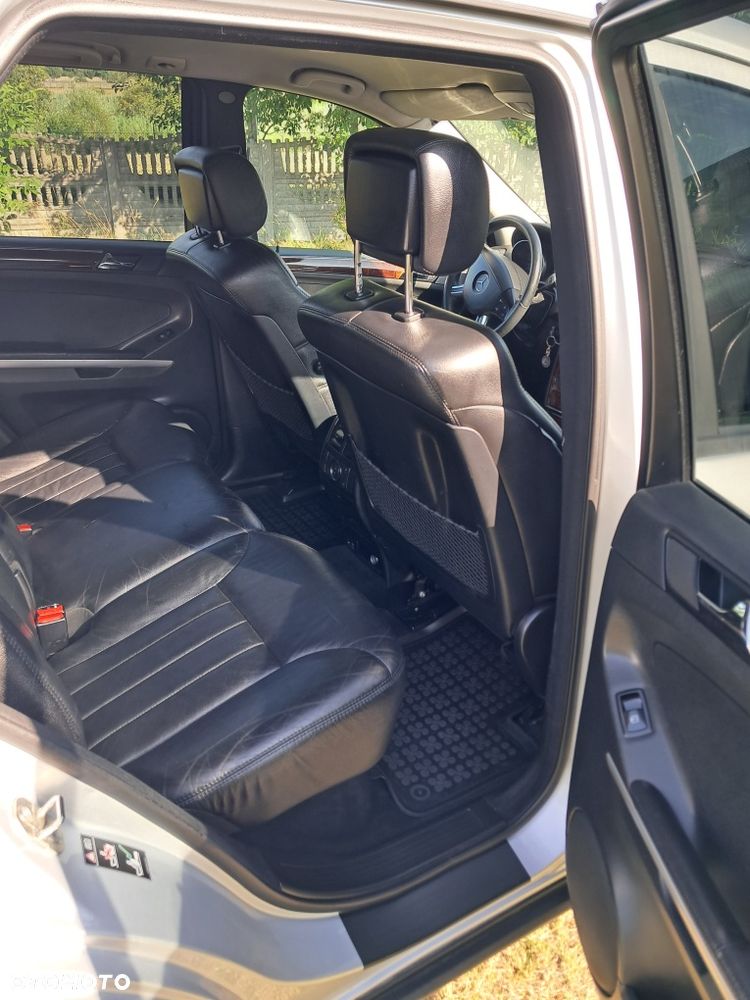 Mercedes-Benz ML - 8
