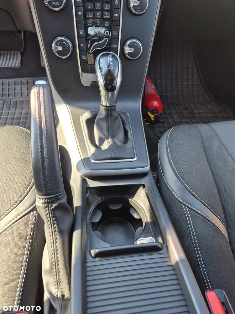 Volvo V40 - 13