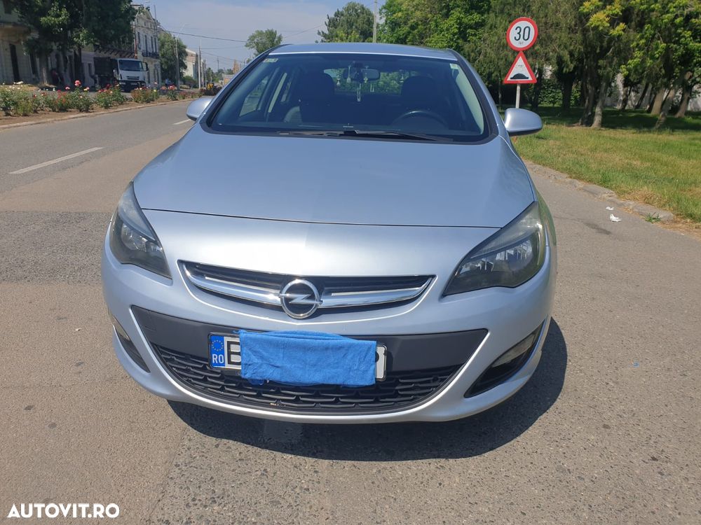 Opel Astra 1.6 CDTI Start/Stop Drive - 2