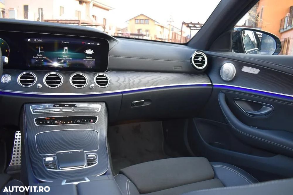 Mercedes-Benz E 220 d Aut. - 39