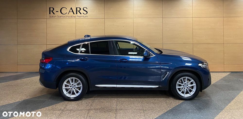 BMW X4 xDrive20i Advantage sport - 2