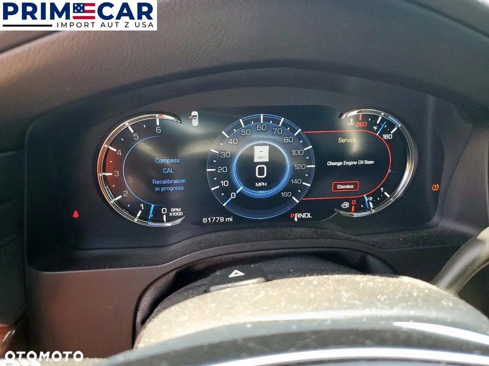 Cadillac Escalade - 9