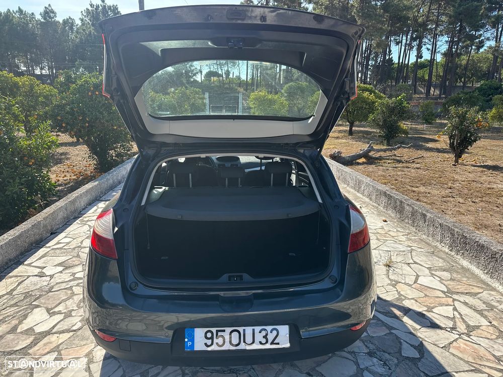Renault Mégane 1.5 dCi Comfort SS - 25