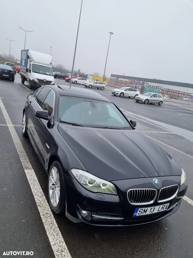 BMW Seria 5 520d - 13