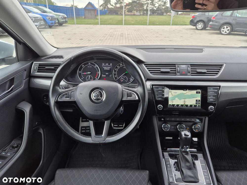 Skoda Superb 2.0 TDI 4x4 Style DSG - 22