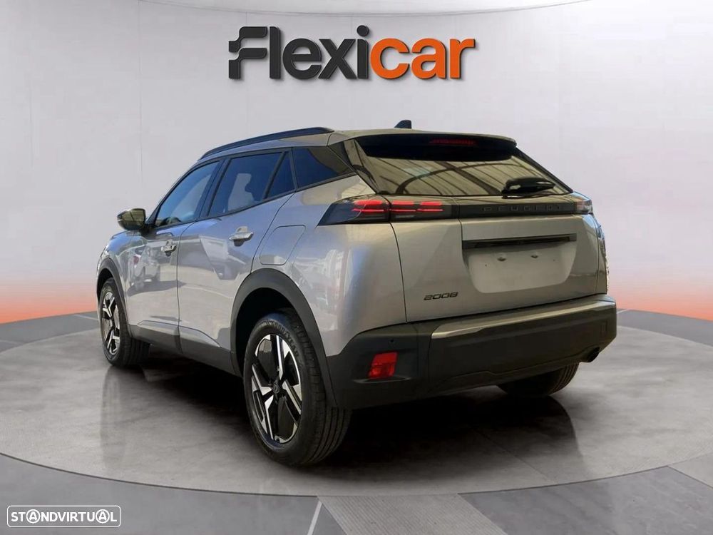 Peugeot 2008 1.2 PureTech Allure - 7