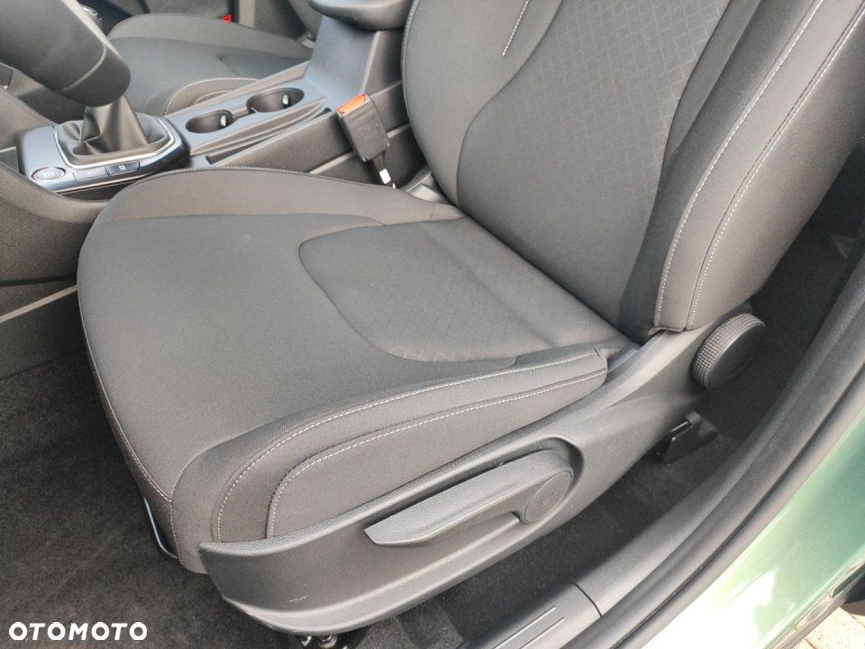 Kia Sportage - 12