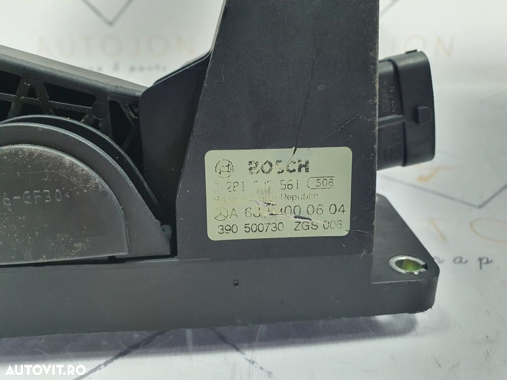 Pedala de acceleratie  MERCEDES-BENZ VIANO W639 2003 - > 2.2 CDI OM 646.980, OM 646.982 BOSCH 0281002561 A6398000604 - 3