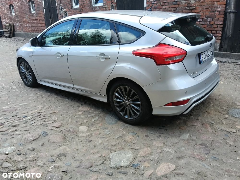 Ford Focus 1.0 EcoBoost Gold X ASS - 4