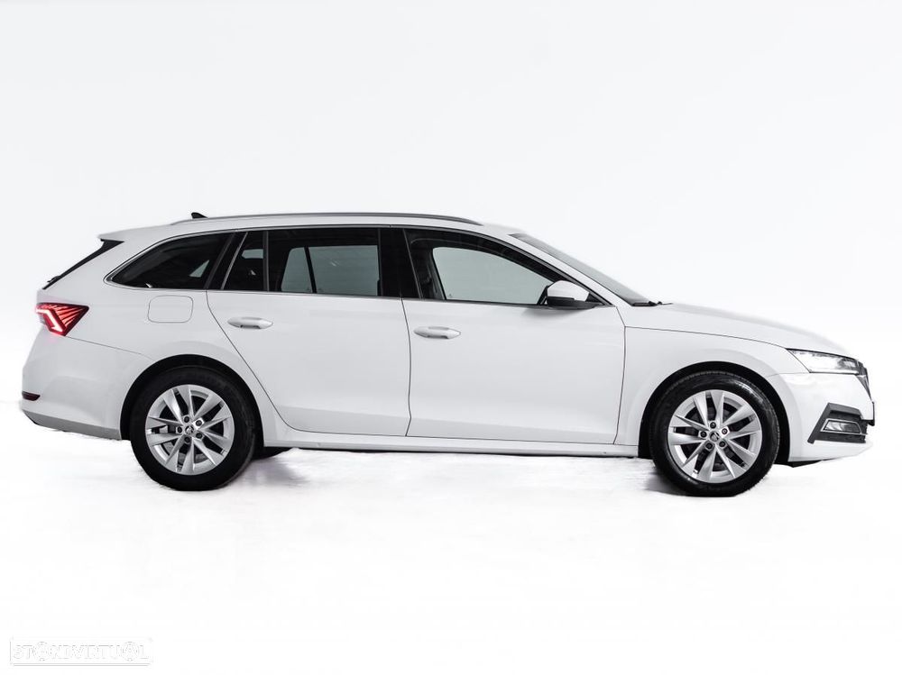 Skoda Octavia Break 2.0 TDI DSG First Edition - 2