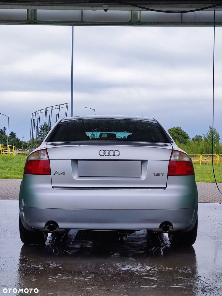 Audi A4 Limousine 1.8 T - 12