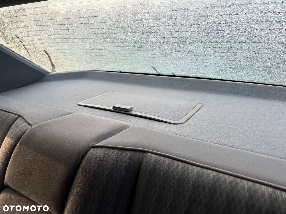 Mercedes-Benz W124 (1984-1993) - 24