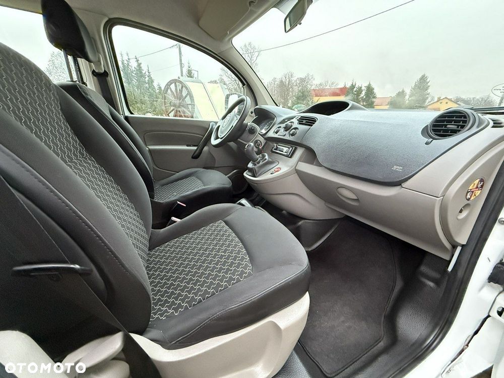 Renault Kangoo 1.6 8V 90 Happy Family - 9
