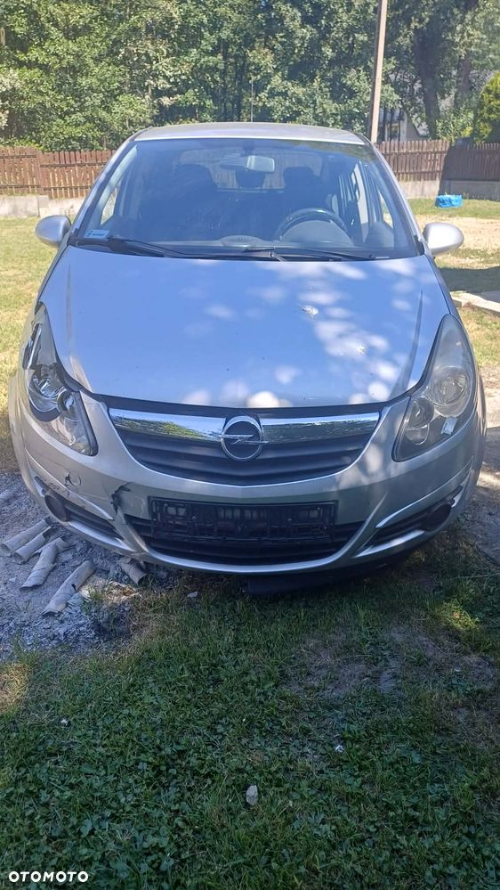 Opel Corsa 1.4 16V Cosmo - 1