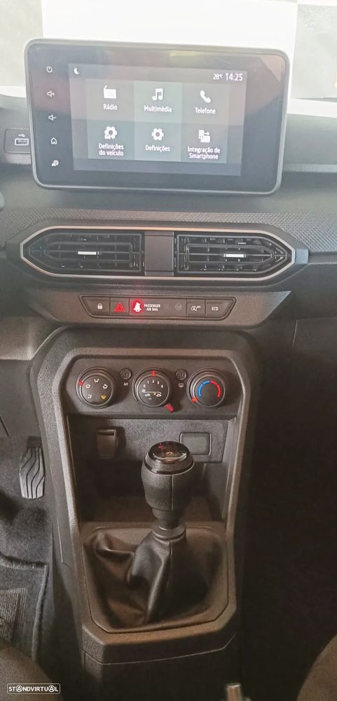 Dacia Sandero - 7