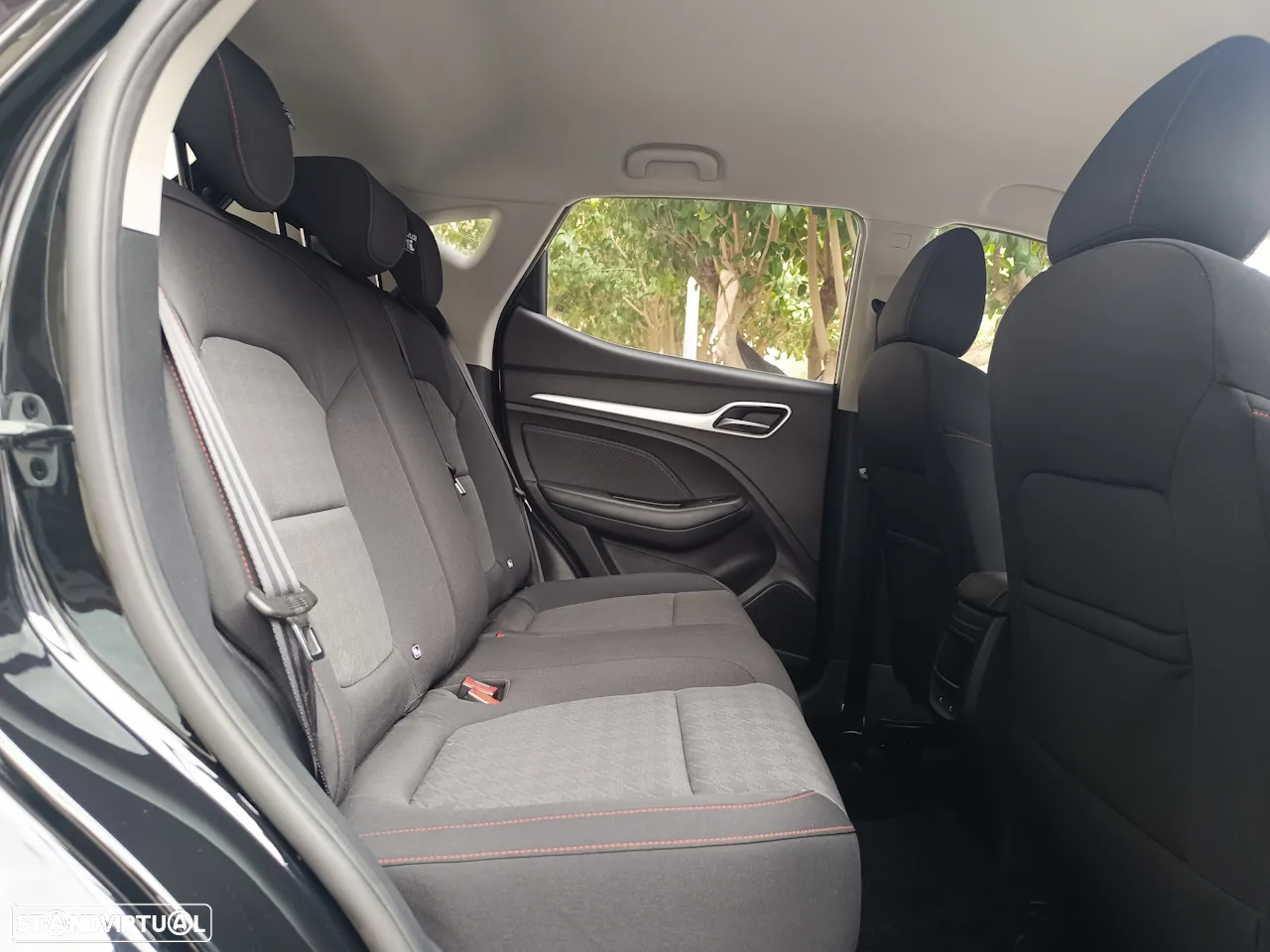 MG ZS ICE 1.5 VTI-tech Comfort - 28
