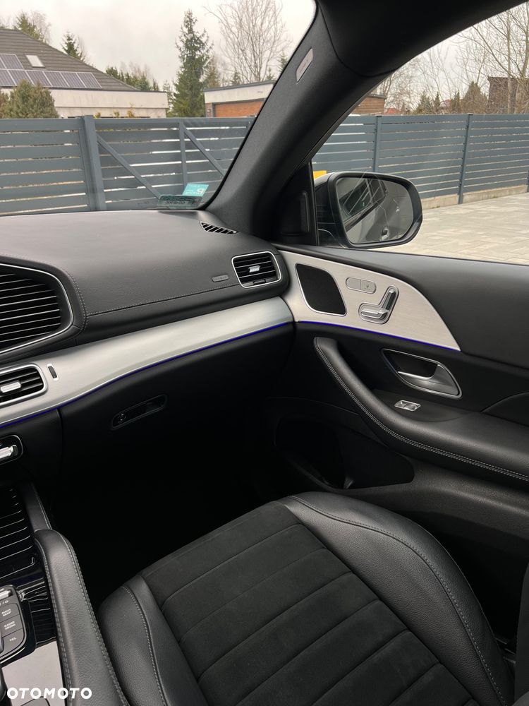 Mercedes-Benz GLE 300 d 4-Matic - 22