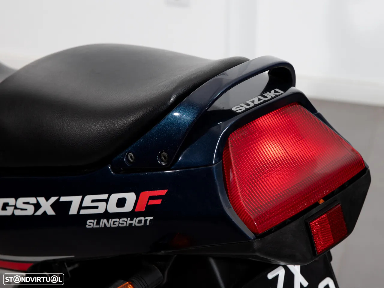 Suzuki GSX 750 F Slingshot - 14