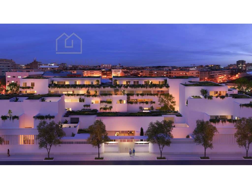 Fantástico apartamento T4 com varanda, 3 lugares de garagem e anexo... - Grande imagem: 4/46