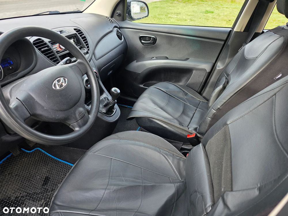 Hyundai i10 - 11