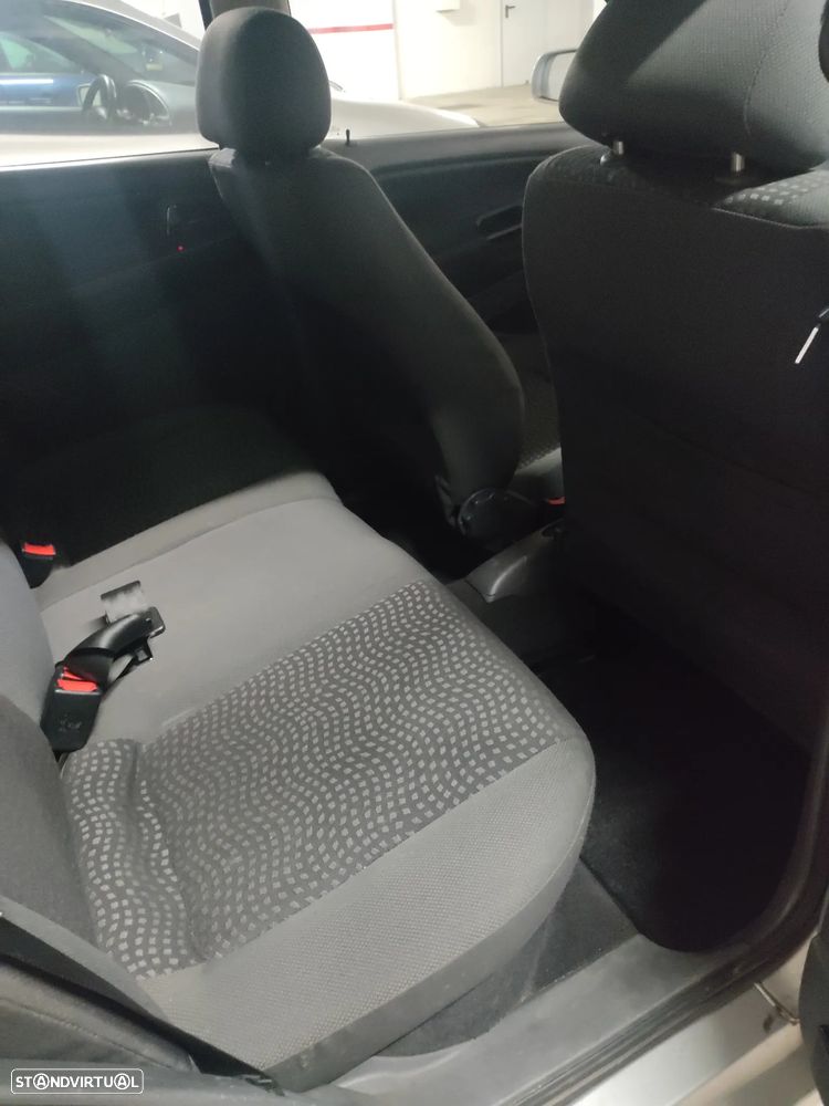SEAT Cordoba Vario 1.4 16V Signo - 5
