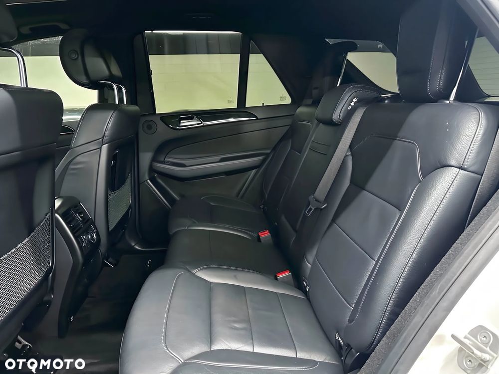 Mercedes-Benz GLE AMG Coupe 43 4-Matic - 14