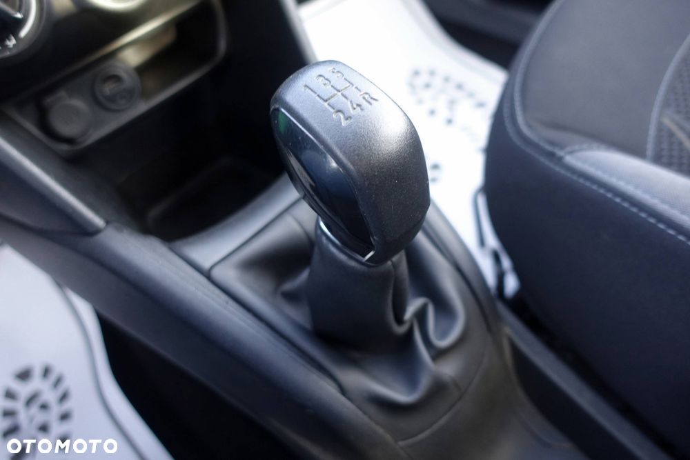 Peugeot 208 1.2 VTi Active - 19