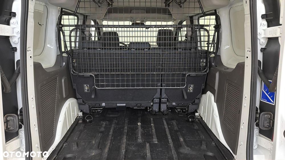 Ford Transit Connect 220 L1 Trend (bryg.) - 19