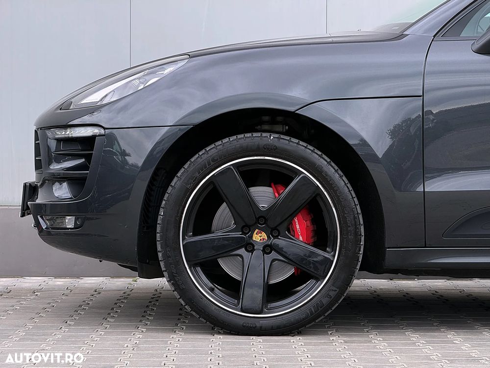 Porsche Macan - 35