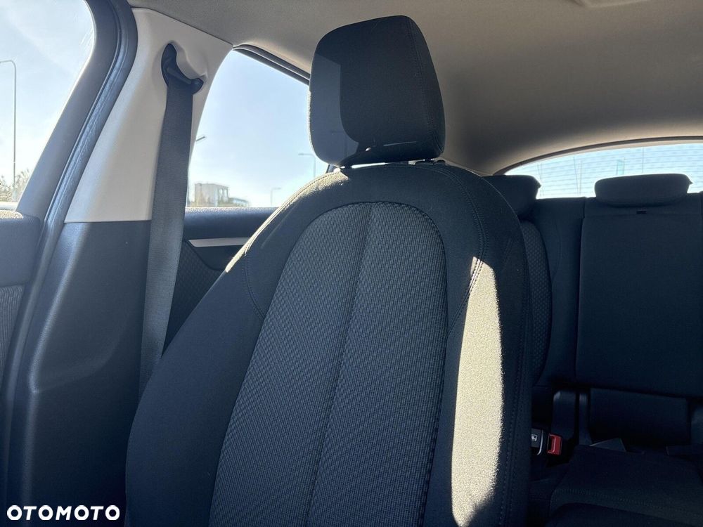 BMW X2 sDrive18i - 13