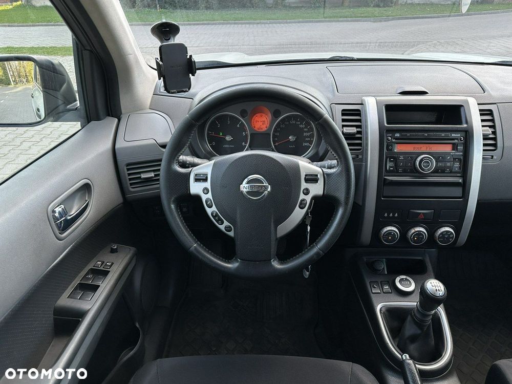 Nissan X-Trail - 14