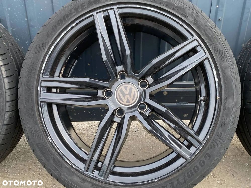 FELGI KOŁA AUDI VW SKODA SEAT 18 5X112 8J ET45 32K0143 - 9