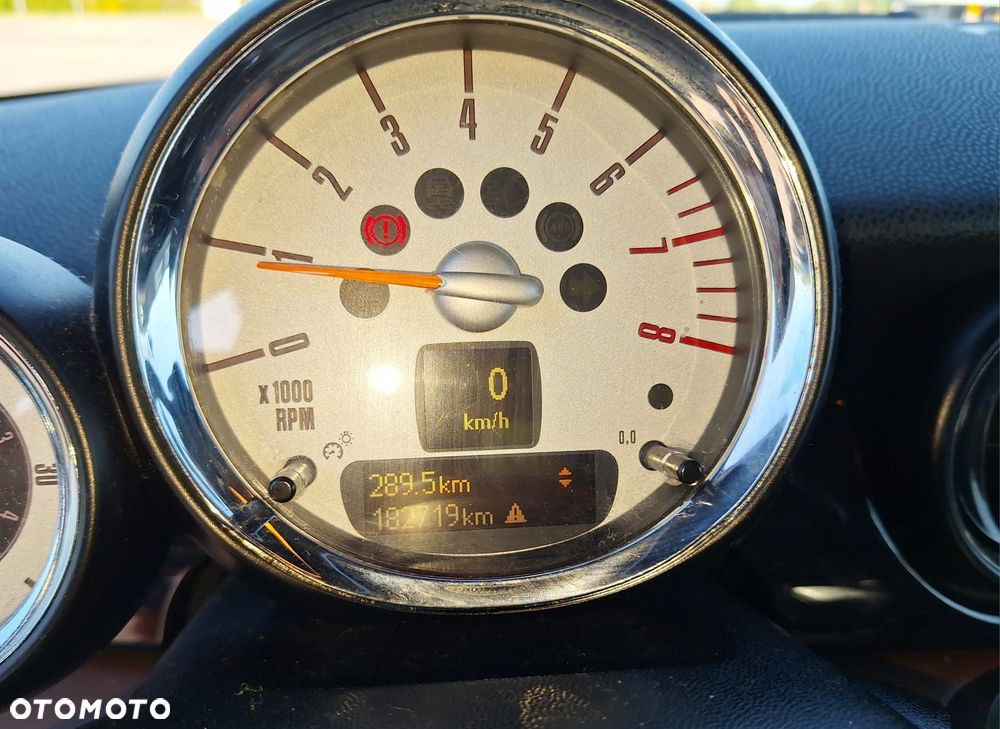 MINI Cooper Standard - 14