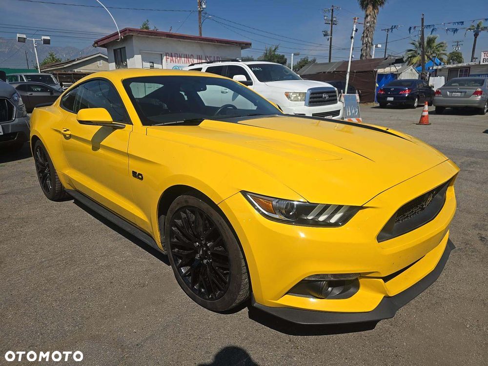Ford Mustang 5.0 V8 GT - 1