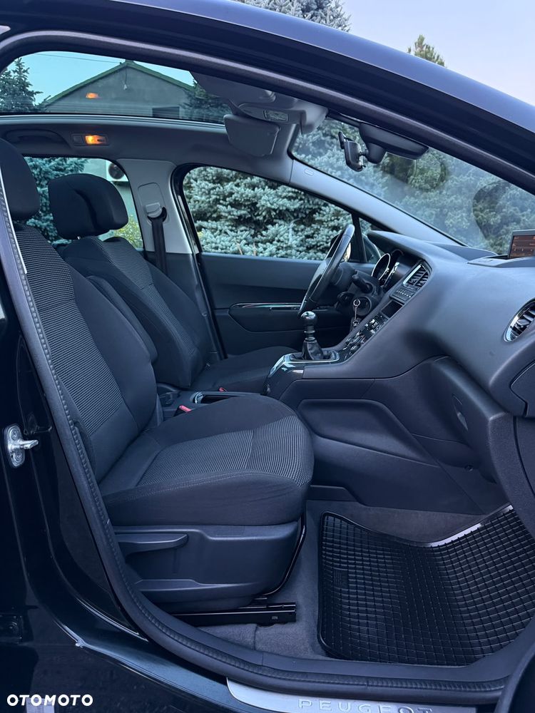 Peugeot 5008 155 THP Premium - 40