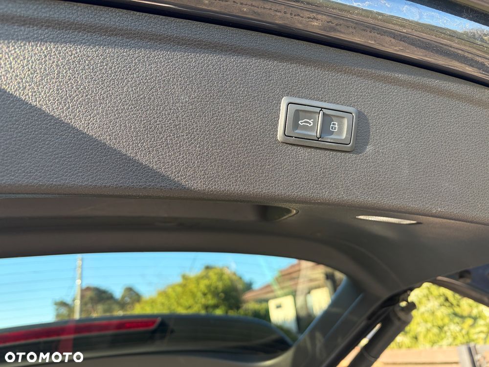 Audi Q5 45 TFSI quattro S tronic design - 33