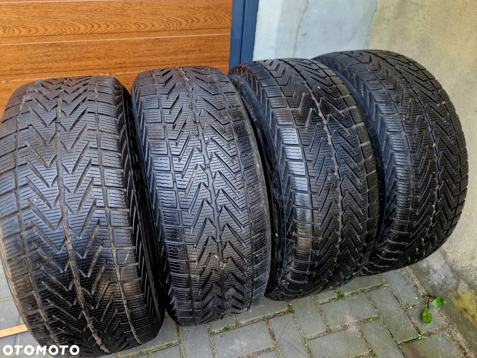 KOŁA Felgi 20" BMW 5x120 X5 X6 E70 E71 E53 Opony 255/50/20 - 4