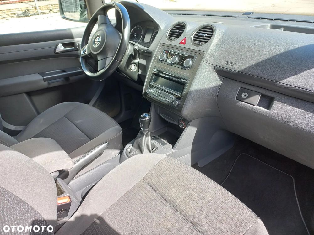 Volkswagen Caddy - 11