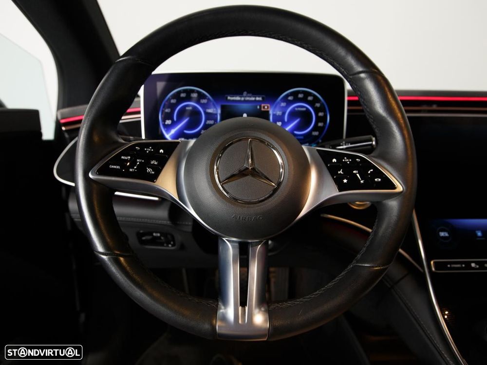 Mercedes-Benz EQE 350 Electric Art - 20