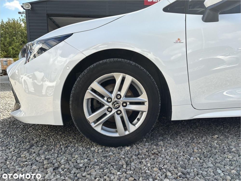Toyota Corolla 1.8 Hybrid Comfort - 19