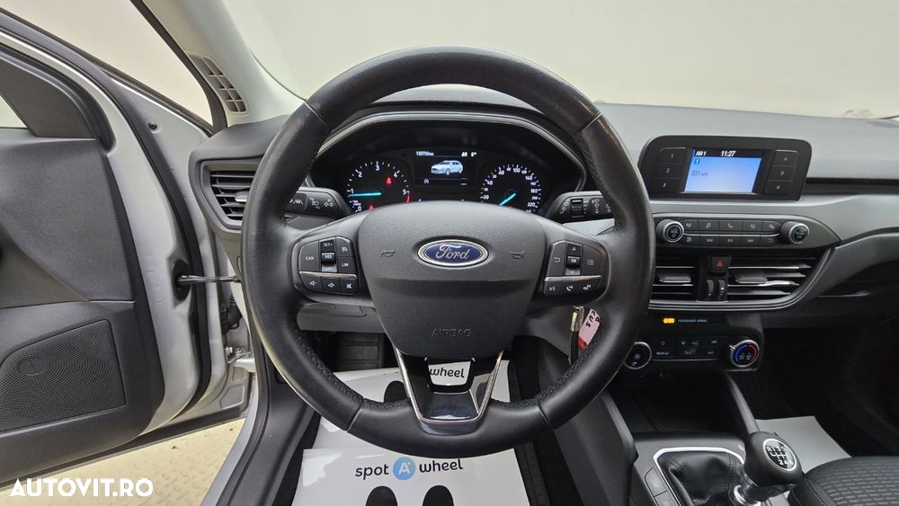 Ford Focus 1.5 EcoBlue Active - 14