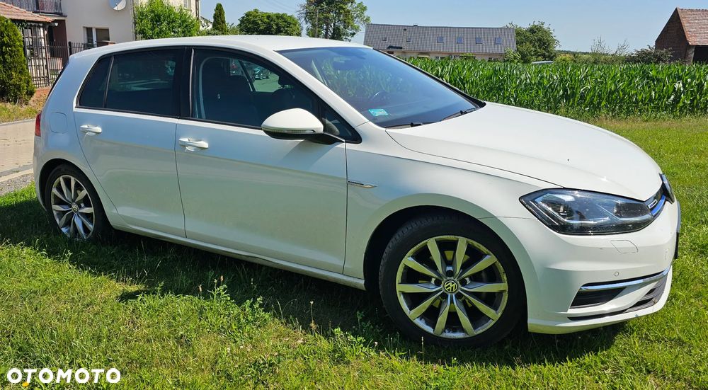 Volkswagen Golf 1.5 TSI BMT Comfortline DSG - 1