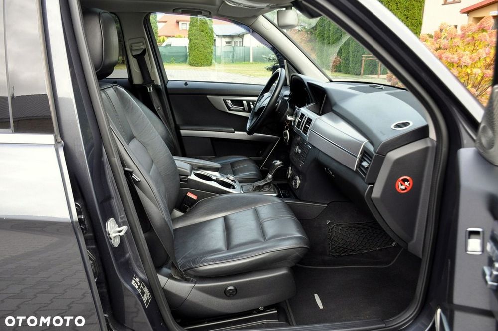 Mercedes-Benz GLK - 17