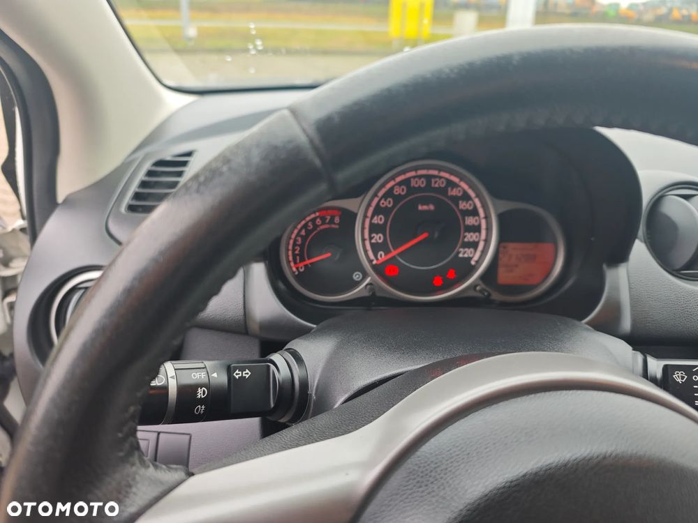 Mazda 2 1.3 Comfort - 12